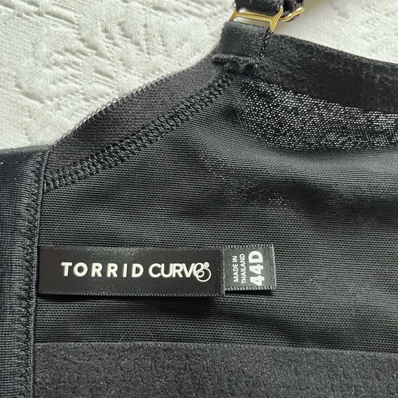 Torrid Curve Strappy Push-up T-Shirt Bra 44D - Picture 10 of 16